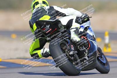 media/Dec-09-2023-SoCal Trackdays (Sat) [[76a8ac2686]]/Turn 14 Backside (1050am)/